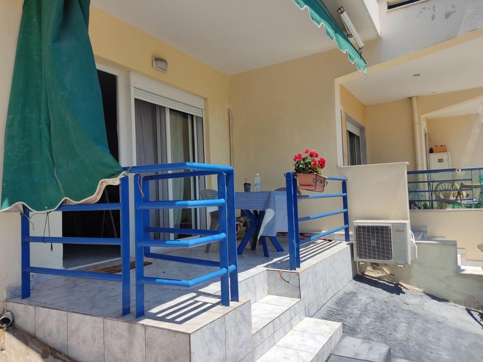 Small Beauty Studio Kavala Exterior foto